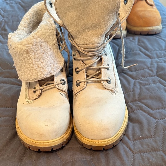 Timberland Cream Ankle Boots Size 6.5 - Picture 1 of 5